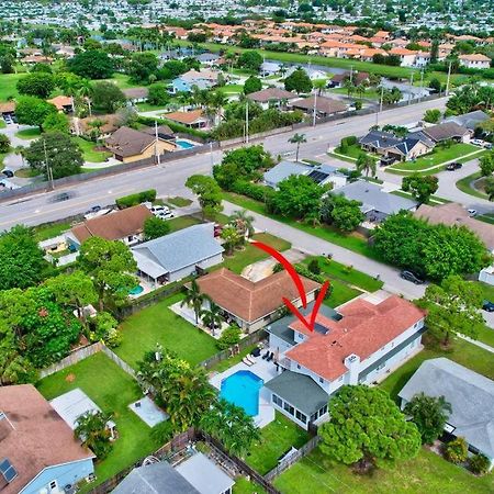 5 Bedroom Mansion With Pool And Non-Heated Jacuzzi Games In Boynton Beach Exterior photo