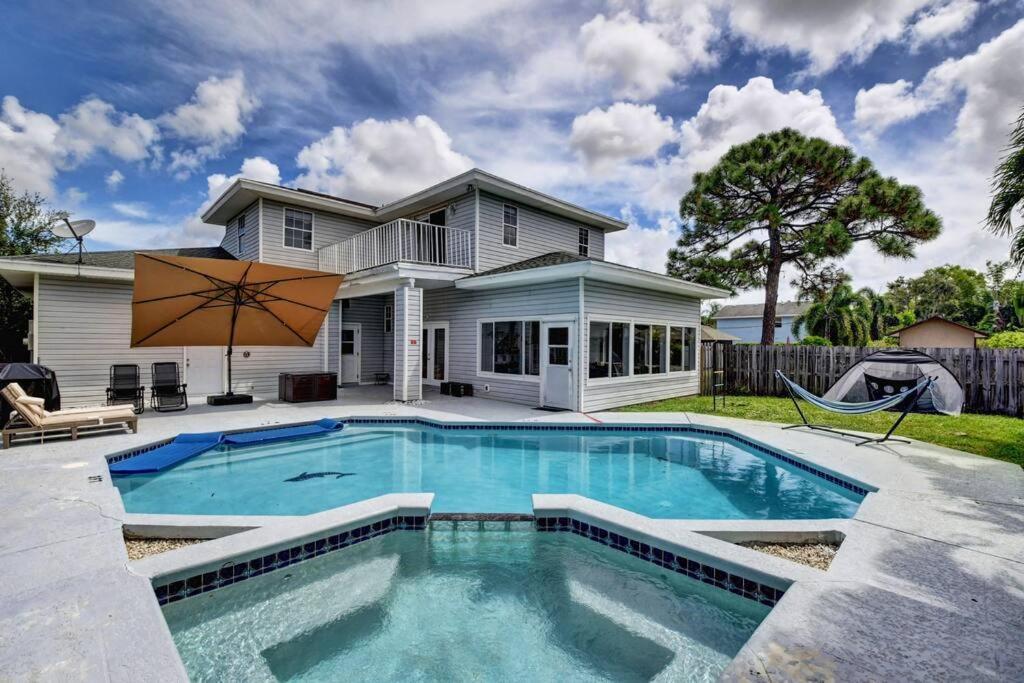 5 Bedroom Mansion With Pool And Non-Heated Jacuzzi Games In Boynton Beach Exterior photo